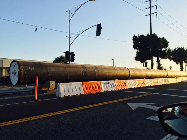 SpaceX comienza la construcción de su propia pista de pruebas de Hyperloop