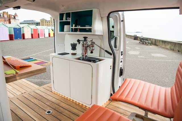 nissan_e_nv200_workspace-3