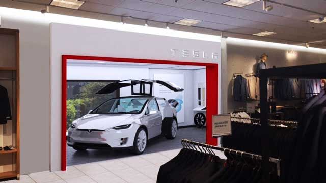 Tesla explora nuevas formas de venta con Stores dentro de tiendas de moda