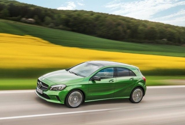 mercedes-benz-plug-in