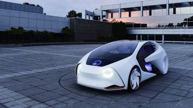 Toyota Concept-i. La visión del fabricante japonés de como serán los coches en 2030