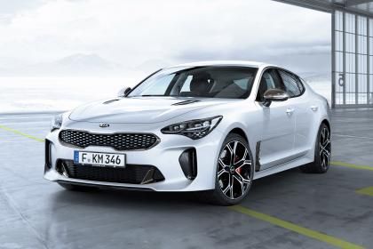 KIA Stinger GT. Una berlina compacta y deportiva que puede recibir una versión eléctrica