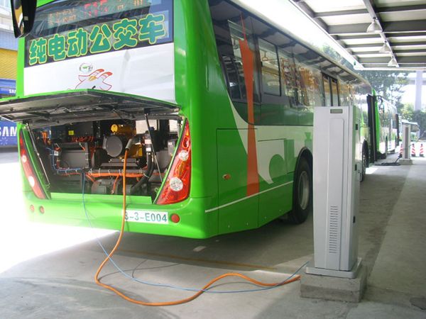 La ciudad china de Cantón, comenzará este año la transformación de toda su flota de autobuses con modelos eléctricos