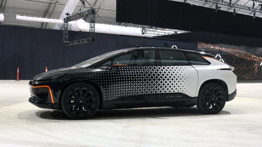 Continúa el desarrollo del Faraday Future FF91, prestando atención a sus cualidades dinámicas (Vídeo)