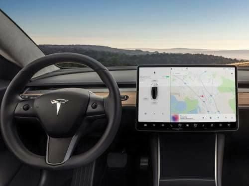 Opinión. Estos son los motivos que han llevado a Tesla a optar por ese diseño interior para el Model 3