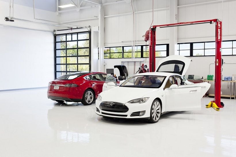 Tesla confirma un fuerte impulso a su red de servicios técnicos y tiendas