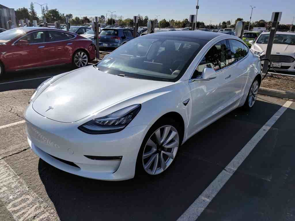 Nueva review del Tesla Model 3