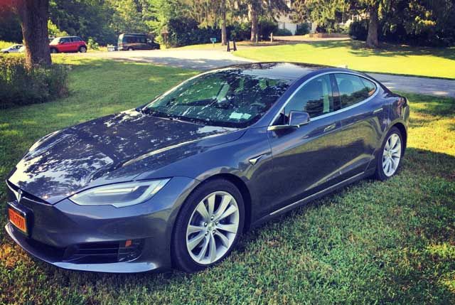 Pasar de un Tesla Model S 85 a un 100D. ¿Merece la pena el cambio?