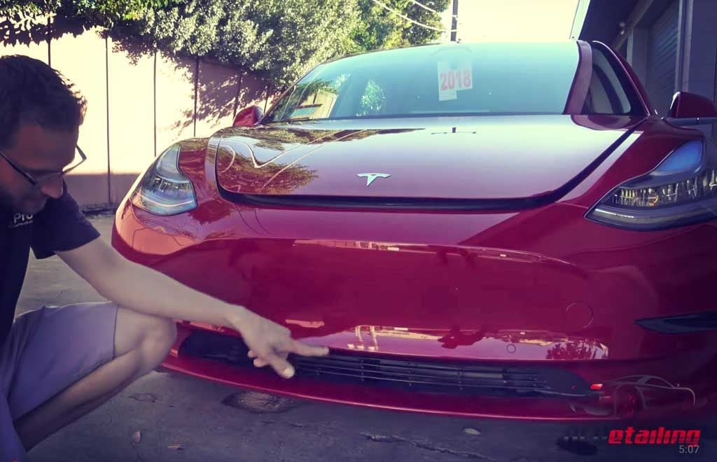 Más vídeos del Tesla Model 3, donde nos muestran nuevos detalles del interior y exterior