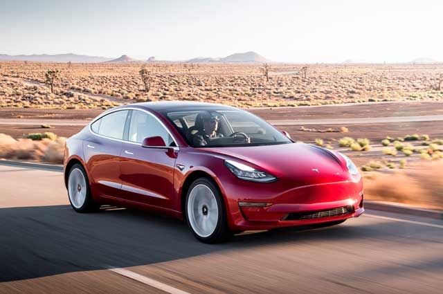 Primera prueba del Tesla Model 3 Long Range