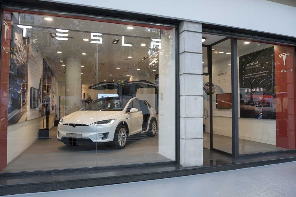 Tesla abre su tienda de Madrid y continúa su expansión por España