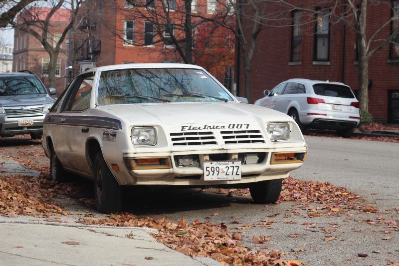 Jet Electrica 007, un coche eléctrico de los 80 abandonado en las calles de Baltimore City