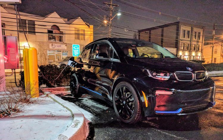 Se retoman las entregas del BMW i3s. Primeras pruebas