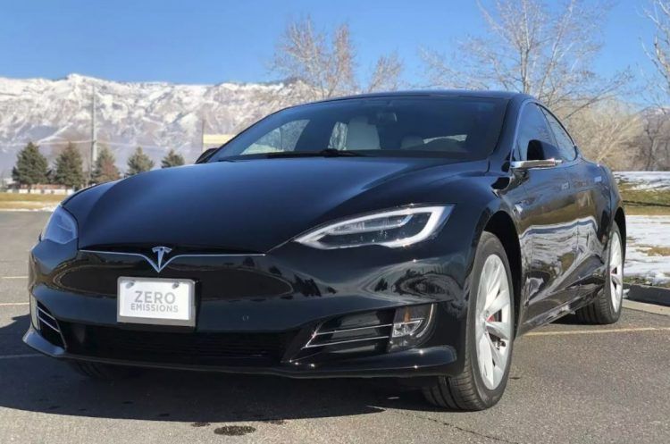 El coche blindado más rápido del mundo: Tesla Model S Armormax