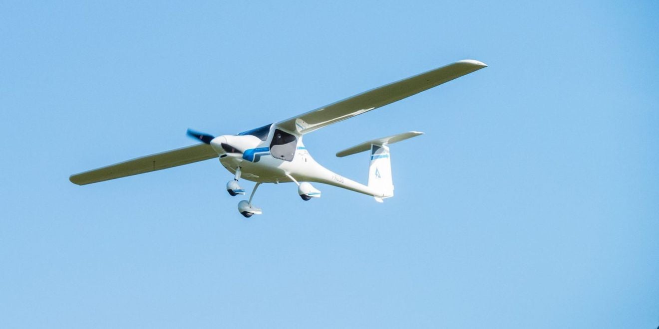 Una nueva avioneta eléctrica pasa a producción, mientras su popularidad aumenta gracias a las escuelas de vuelo