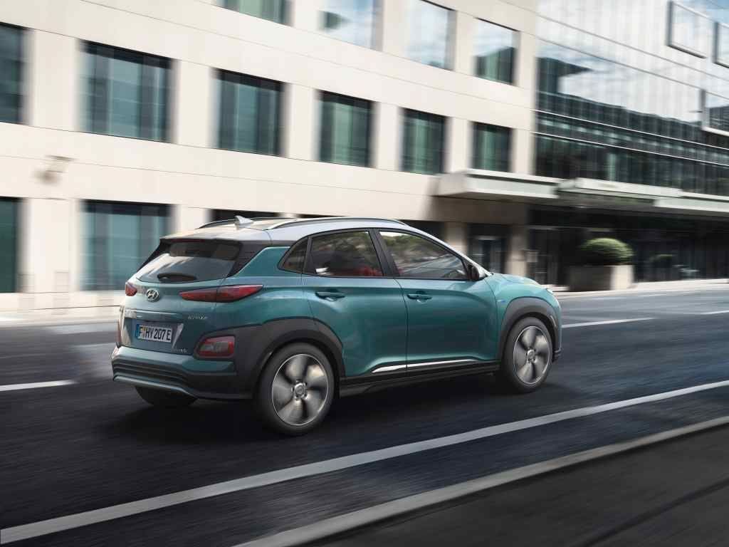 Probando la aceleración del Hyundai Kona eléctrico en la Autobahn (vídeo)