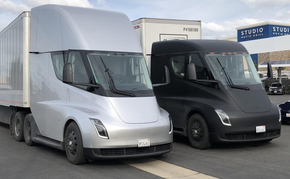 El Tesla Semi tuvo que parar a repostar en un Supercargador en su primer viaje de Nevada a California