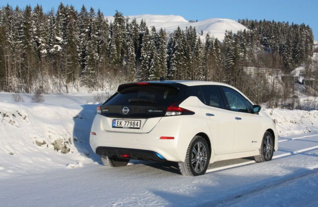 El éxito del coche eléctrico en Noruega comienza a pasar factura a la demanda de petróleo