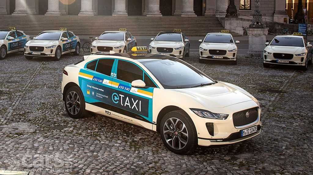 El Jaguar i-Pace se cuela en el reino privado del taxi de Mercedes en Munich