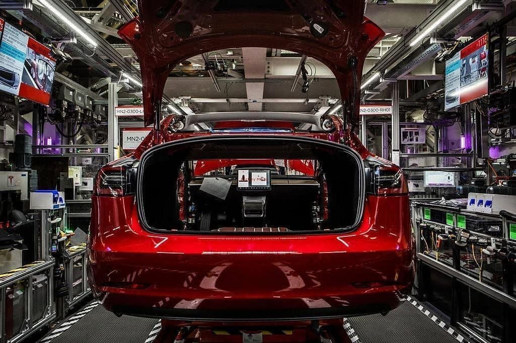 Tesla ha alcanzado su objetivo de producción para este trimestre, y con dos días por delante para terminar el mes