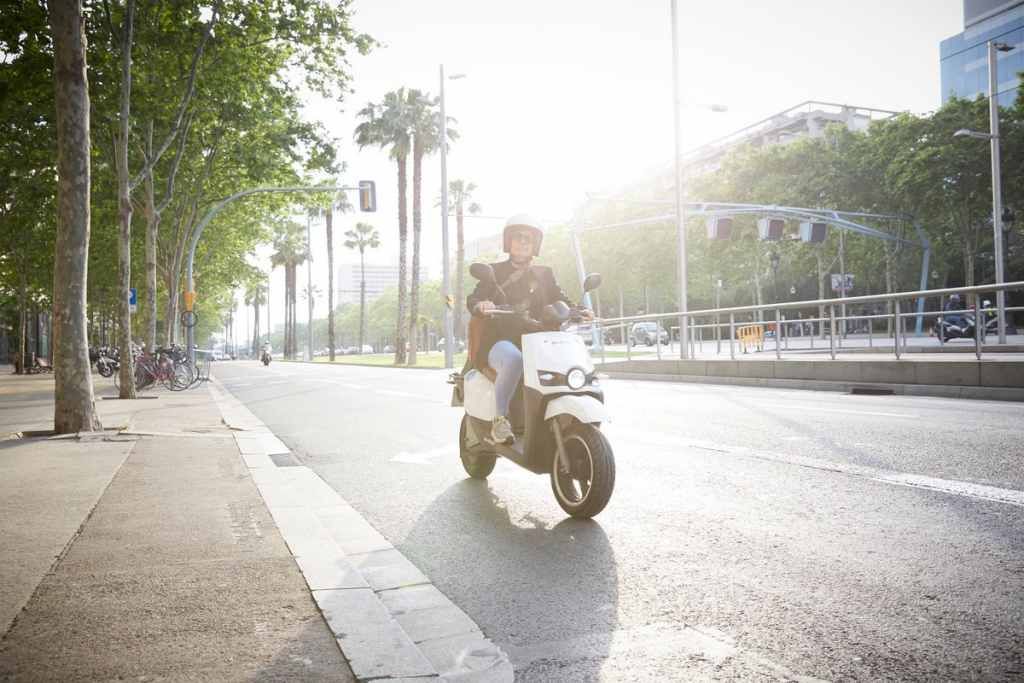 Acciona Mobility. Una nueva división que pondrá en marcha un sistema de motosharing con 1.200 motos eléctricas en Madrid