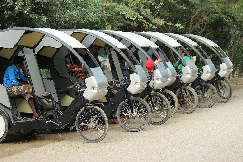 India adelanta a China en las matriculaciones de vehículos eléctricos gracias a los e-rickshaws