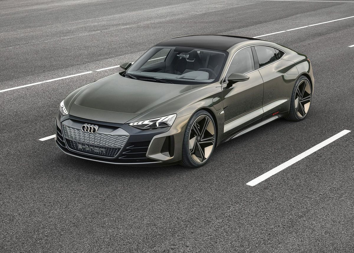 Audi presenta el e-tron GT concept: 598 cv y 95 kWh para más de 400 kilómetros de autonomía