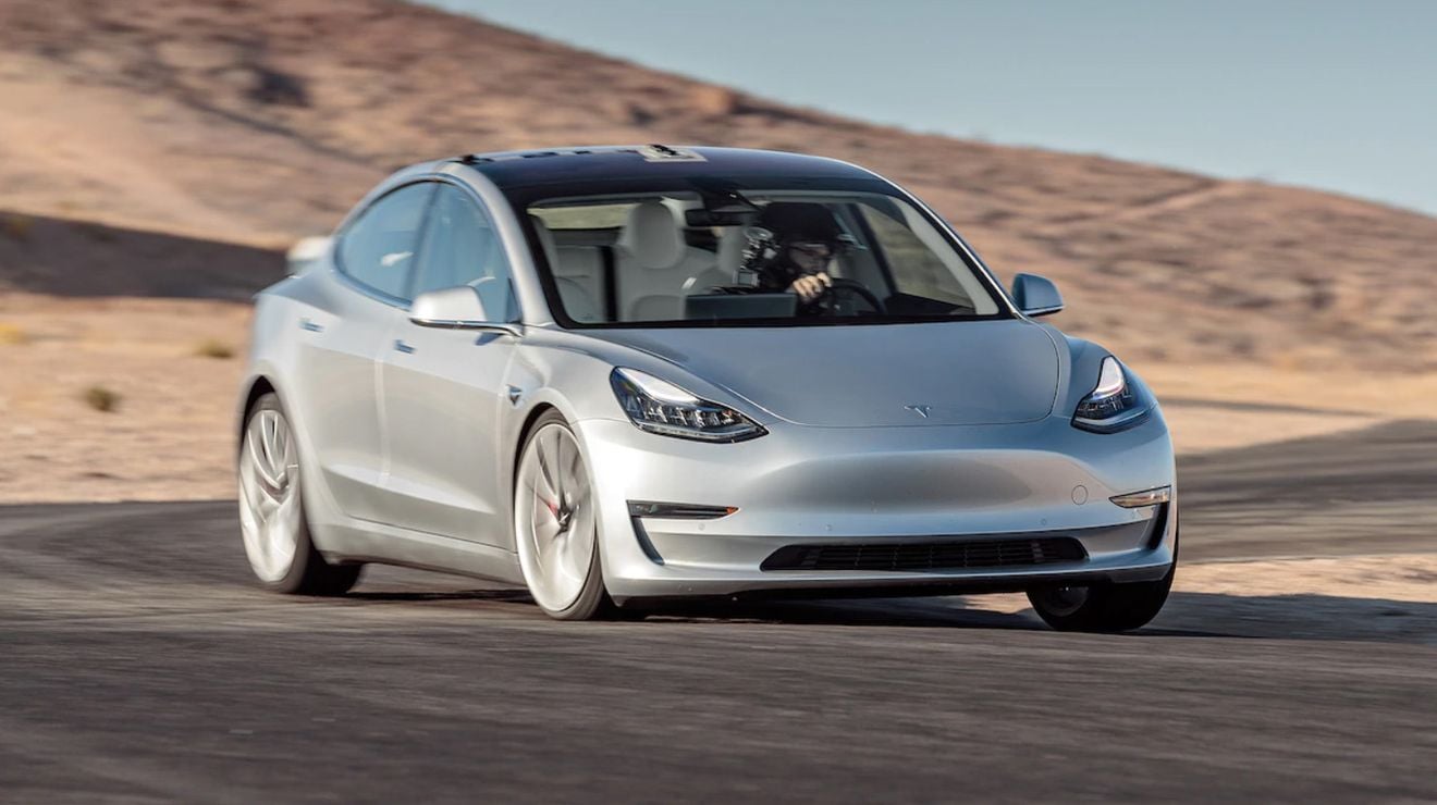 El Tesla Model 3 Performance consigue el mejor tiempo en el evento Global Attack... y es descalificado por ser eléctrico