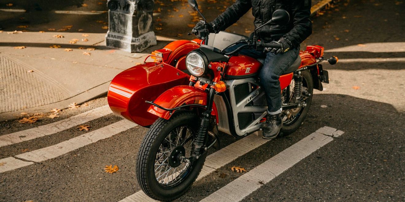 Ural nos muestra la primera motocicleta eléctrica con sidecar del mundo, basada en la mecánica de las Zero