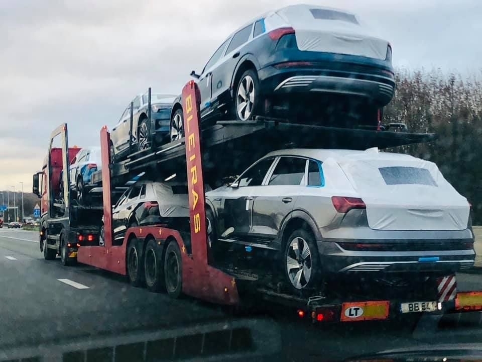 Avistados los primeros e-tron saliendo de la fábrica de Audi en Bruselas