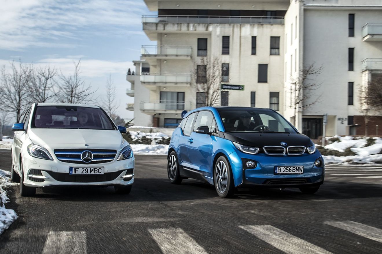 BMW y Daimler (Mercedes-Benz) negocian compartir plataformas, componentes y tecnología de baterías para coches eléctricos