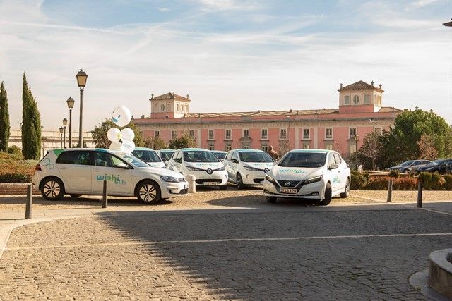 La nueva operadora de carsharing de coches eléctricos para el oeste de Madrid recibe una gran acogida el día de su estreno