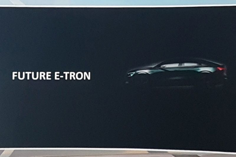 Audi muestra un adelanto del e-tron Sportback de serie y del prototipo de su futuro SUV eléctrico compacto