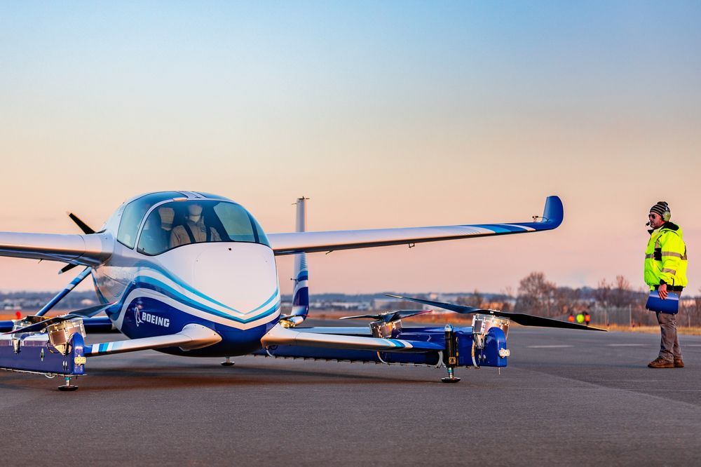 El taxi volador, eléctrico y autónomo de Boeing realiza su primer vuelo; Uber empezará a operar con él en 2023