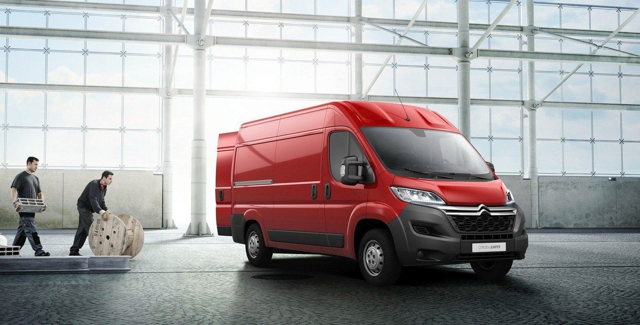 PSA presenta las Citroën Jumper y Peugeot Boxer eléctricas, dos furgonetas con hasta 270 kilómetros de autonomía