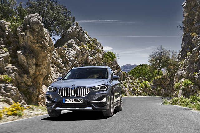 El renovado BMW X1 viene con versión híbrida enchufable con 50 km de autonomía eléctrica