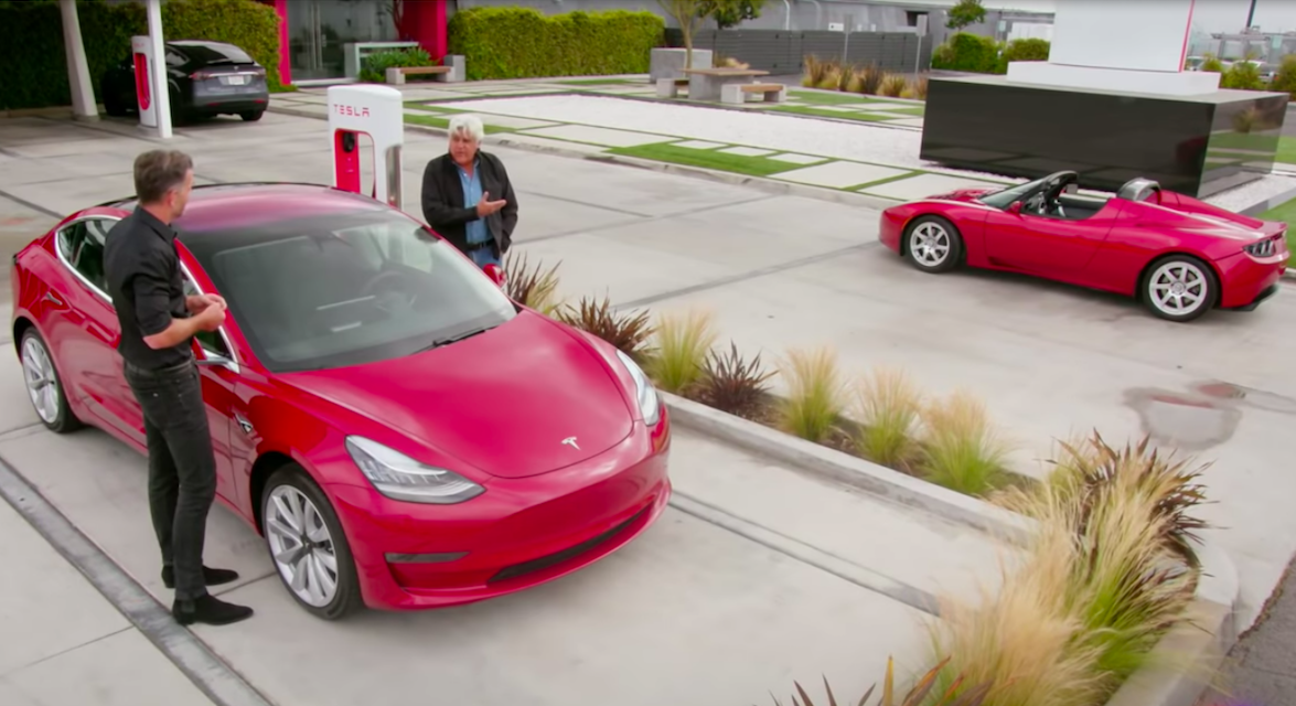 El Tesla Model 3 es el coche eléctrico más buscado en internet