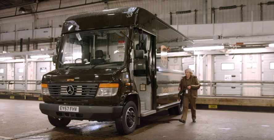 UPS reparte con 170 furgonetas eléctricas en Londres y utiliza sistemas de carga inteligente para cargarlas