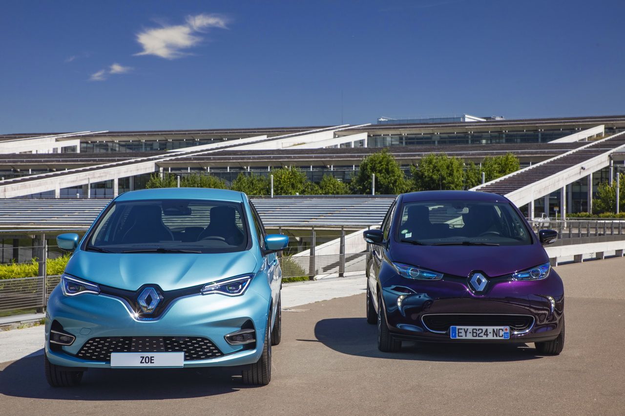 Los coches eléctricos aumentan en un 98% sus ventas en Europa, mientras que los híbridos enchufables caen un 22%