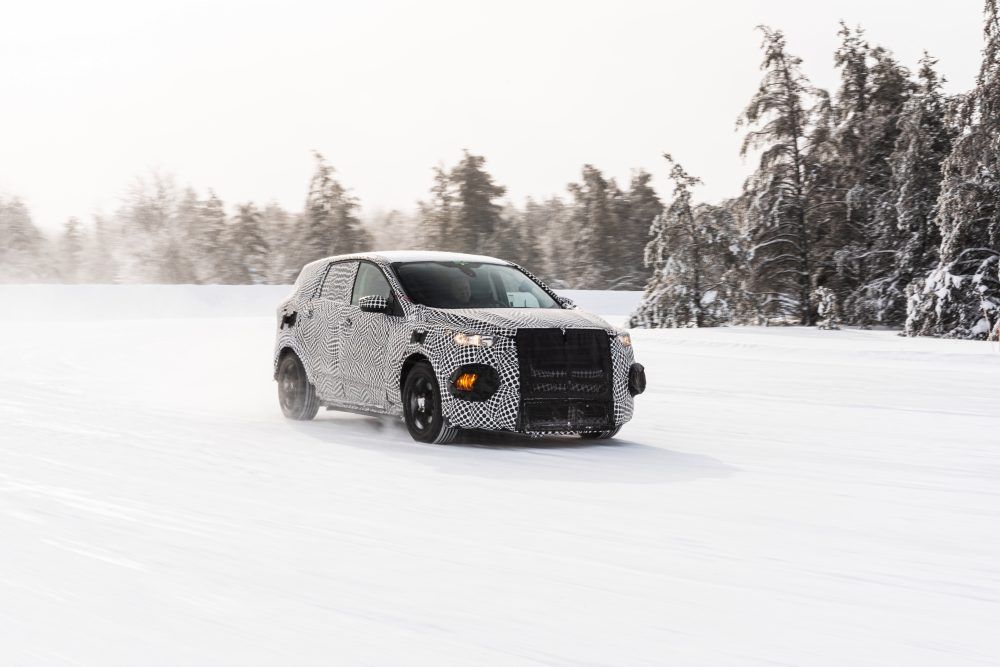 Ford lanza un nuevo adelanto de su próximo SUV eléctrico un mes antes de su presentación