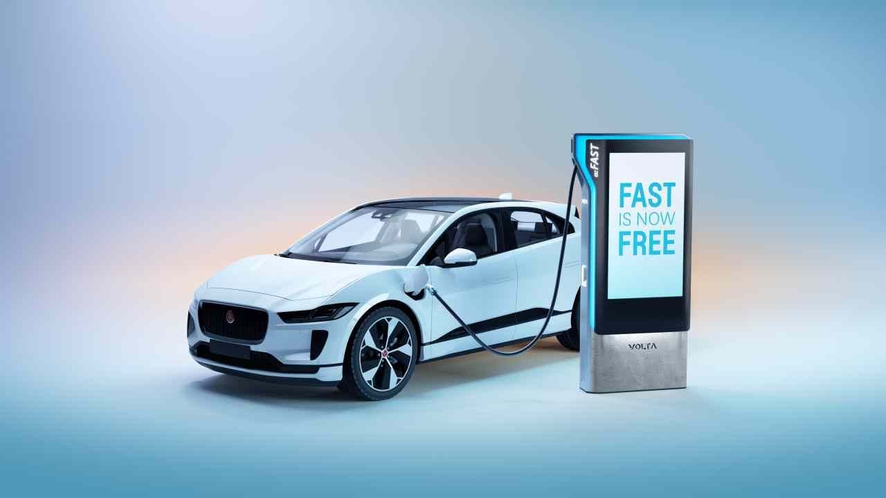 Volta Charging pone en marcha su primer punto de recarga rápida de coches eléctricos gratuito