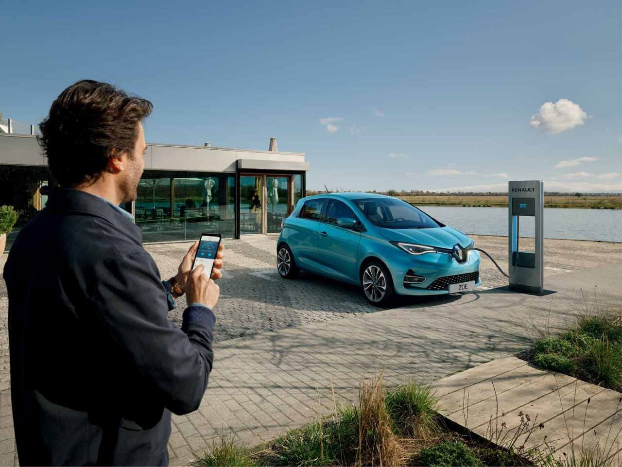 Este anuncio del Renault ZOE nos muestra como está cambiando la percepción de las marcas sobre los coches eléctricos