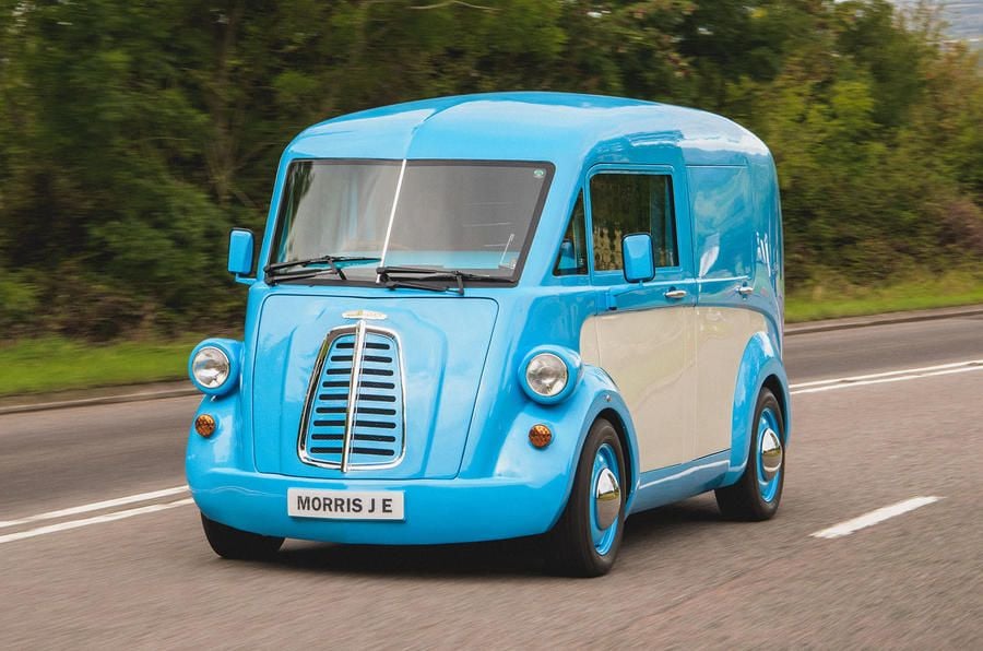 Morris Commercial revive con una bonita furgoneta eléctrica de diseño retro con batería de 60 kWh y más de 320 kilómetros de autonomía