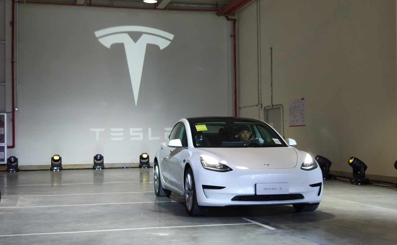 Tesla se hace con el 23% de las ventas de coches eléctricos en China y amenaza con pinchar la burbuja de las empresas locales