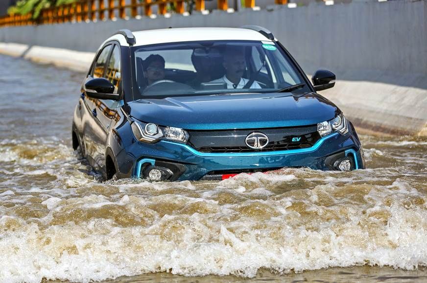 Primeras pruebas del Tata Nexon EV: un SUV eléctrico asequible y muy equilibrado