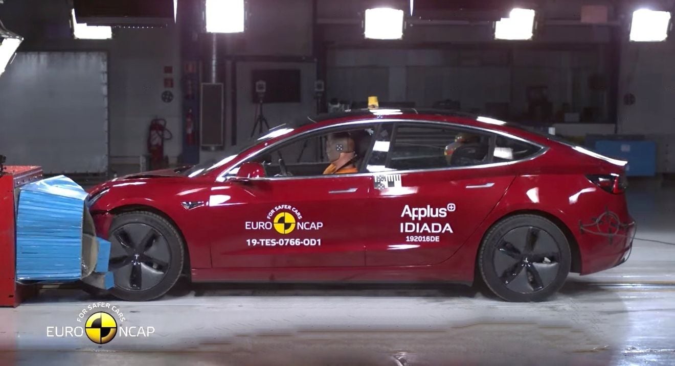 Tesla consigue colocar a los Model 3 y Model X entre los 7 coches más seguros probados por EuroNCAP en 2019