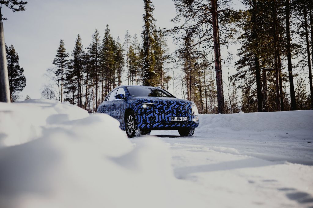 ¿Cuánto tiempo puedo quedarme atrapado con mi coche eléctrico en invierno?