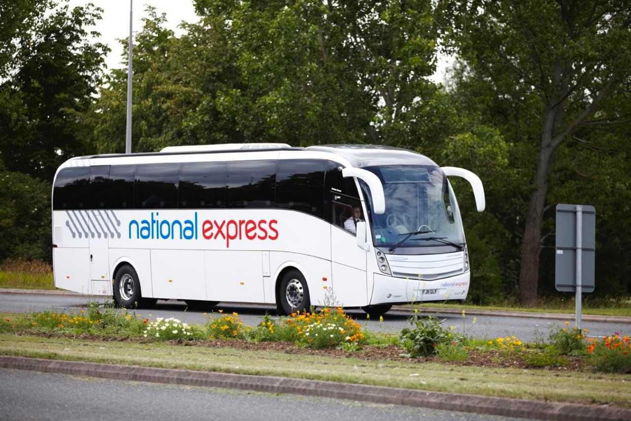 El operador británico National Express confirma que no comprará más autobuses diésel, y que tendrá una flota 100% eléctrica en 2030