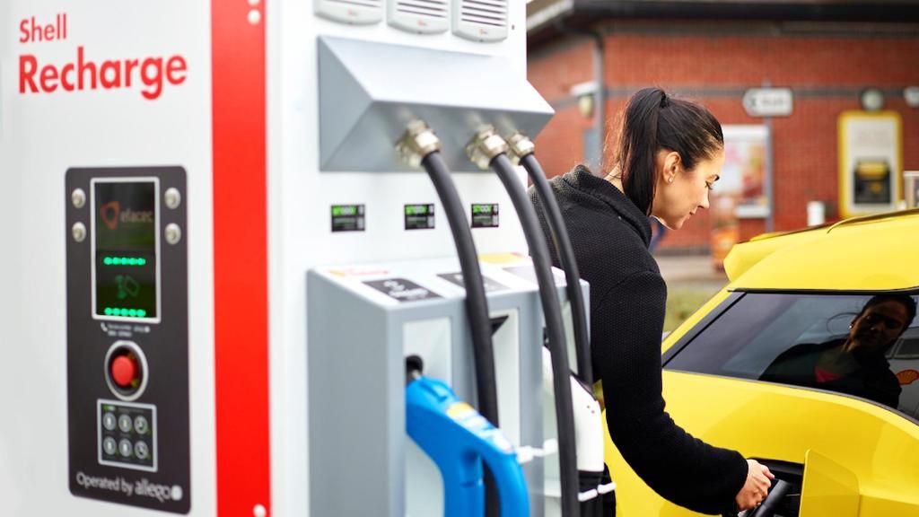 El coche eléctrico tiene un 52% menos emisiones que un gasolina incluyendo la producción de su batería