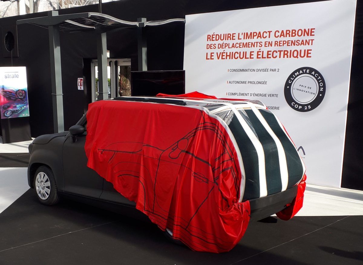 La francesa Armor desarrolla una funda para coches eléctricos con paneles solares. Hasta 15 kilómetros de autonomía extra por jornada